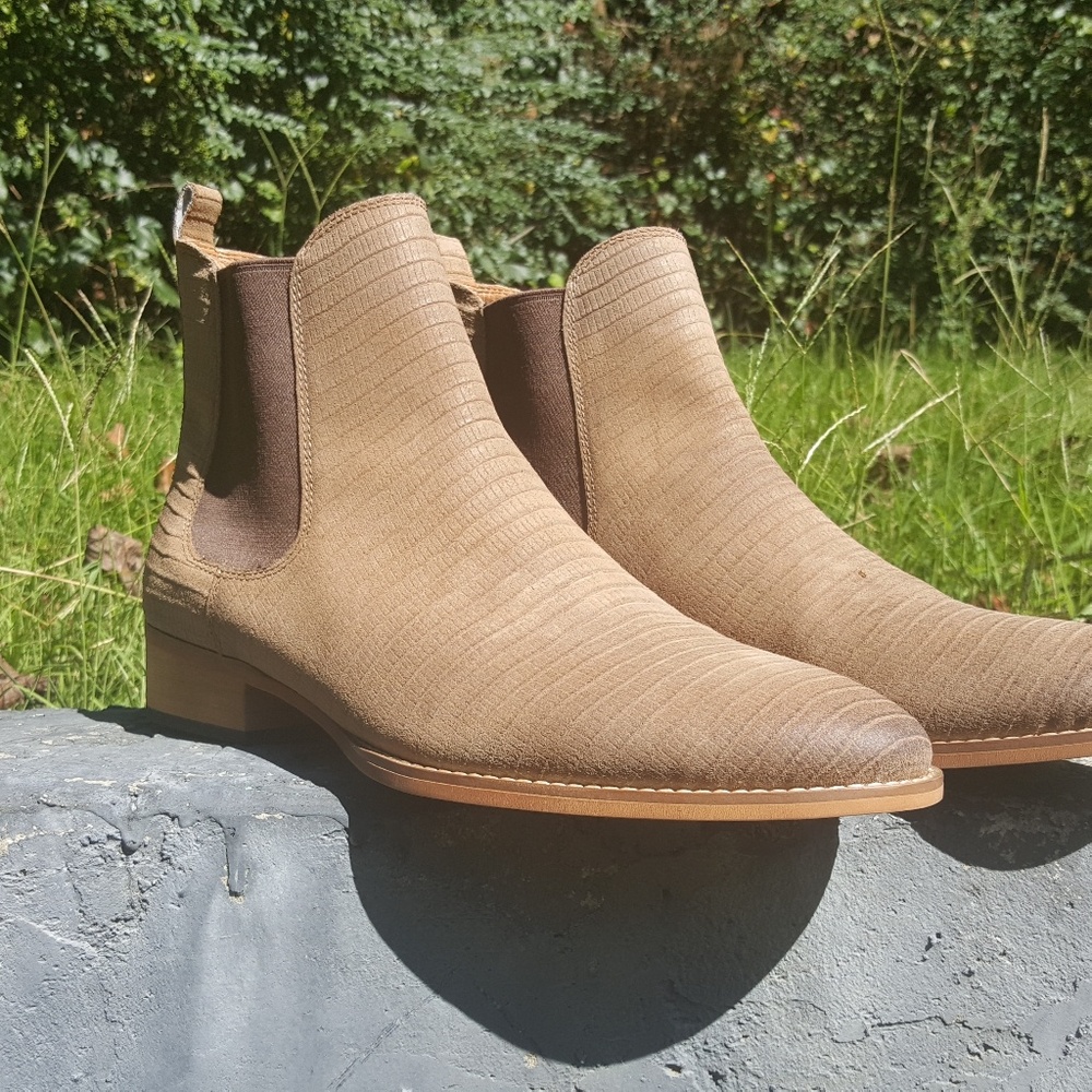 Steve Madden Paterson Chelsea Boots